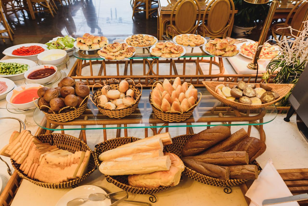 Huong Giang Hotel Resort & Spa Хуе Екстериор снимка